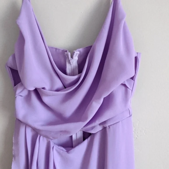 FINAL SALE 🌿CUT OUT LAVENDER DRESS🌿 - Picture 7 of 8